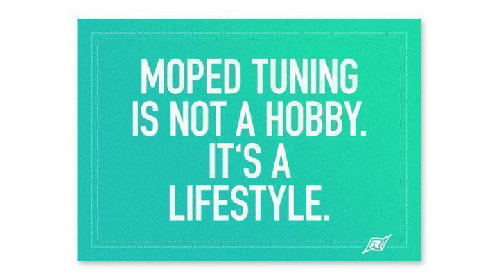 Aufkleber Moped Tuning is not a Crime Stickergröße: 105mm x 35mm