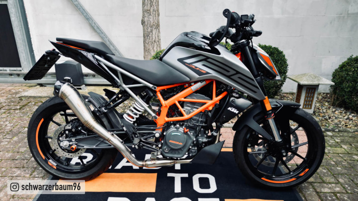 Ktm Duke 125 Radical Racing Gp Carbon Exhaust system Radical Racing GP Carbon Force KTM Duke 125 from year 21